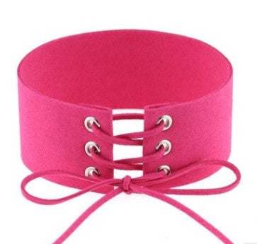 Necklaces with short necked necklaces