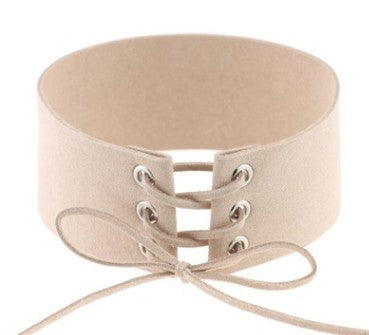 Necklaces with short necked necklaces